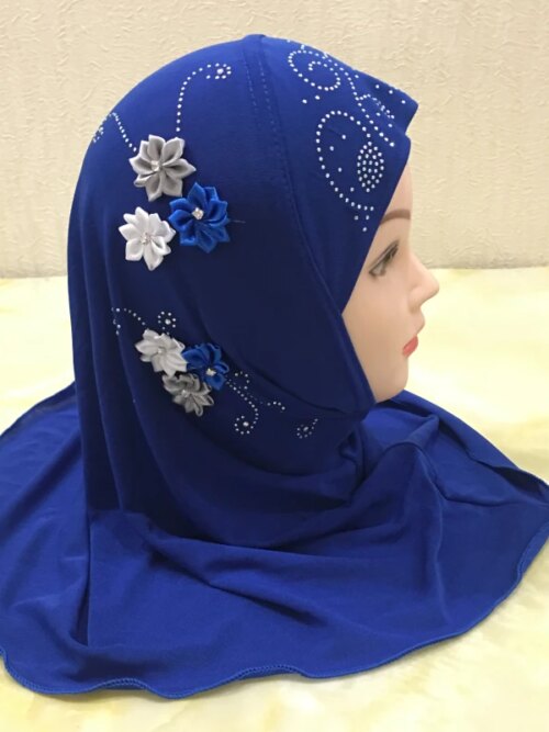 Hijab belle petite fille, hijab amira avec fleurs, pour enfants de 2 à 6 ans