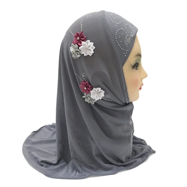 Hijab belle petite fille, hijab amira avec fleurs, pour enfants de 2 à 6 ans