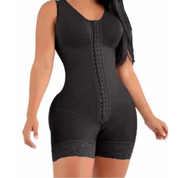 17549-3c00eb.jpg Gaine amincissante courte femme – haute compression avec broches réglables