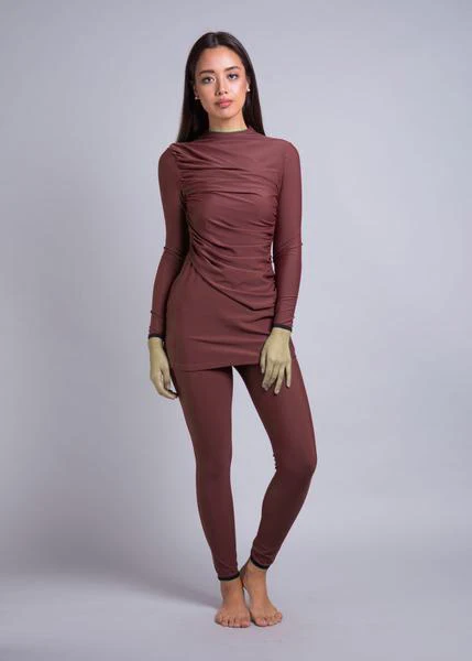 Wine red