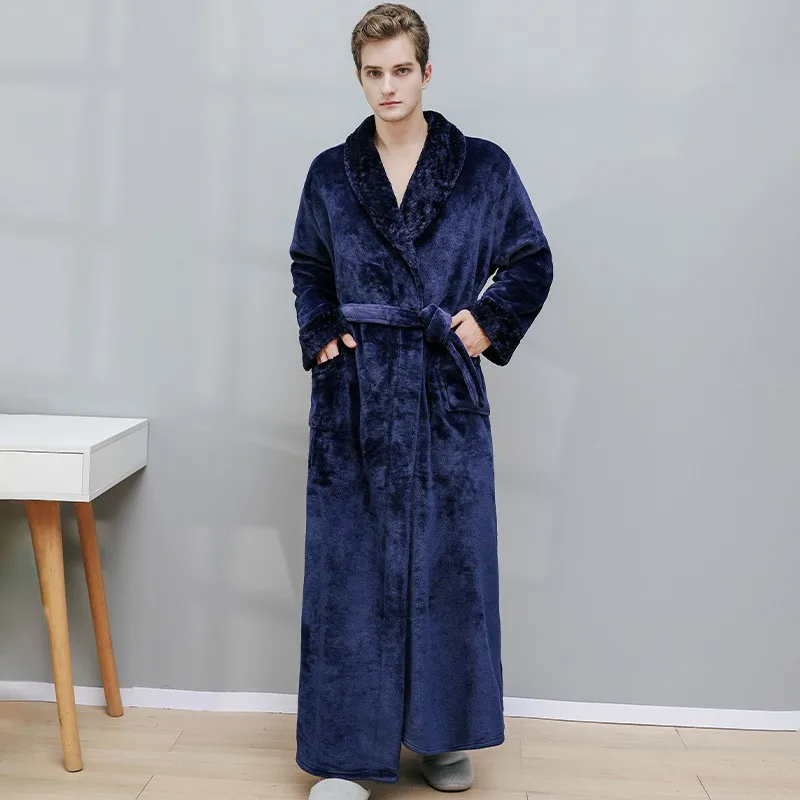 Navy blueMan