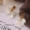 boucle d'oreille femme coréennes en forme de pétale de fleur pour femmes, bijoux en alliage