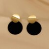 31101-60be58.jpg boucle d'oreille femme géométriques en métal pour femmes, boucles d'oreilles rondes en acrylique de couleur noire