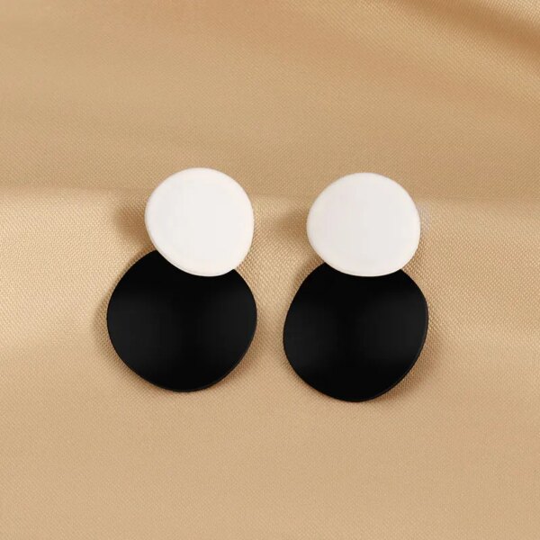 boucle d'oreille femme géométriques en métal pour femmes, boucles d'oreilles rondes en acrylique de couleur noire