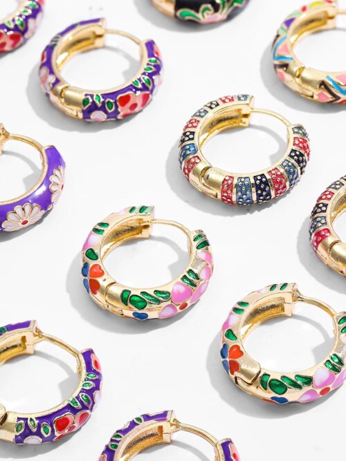 Petites boucle d'oreille femme Huggie Vintage en Émail Tendance, Bijou à la Mode en Forme de Fleur