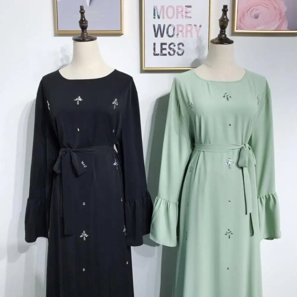 Abaya Robes musulmanes en perles de diamant faites à la main avec ceinture, peignoir, volants pleine longueur