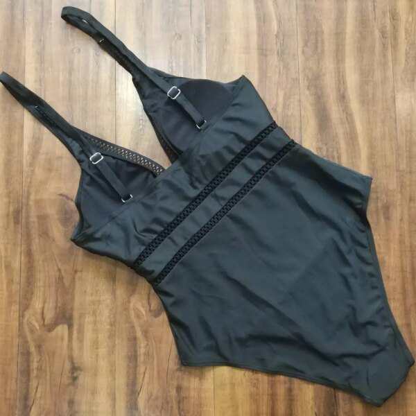 Maillot de bain une pièce noir grande taille pour femme