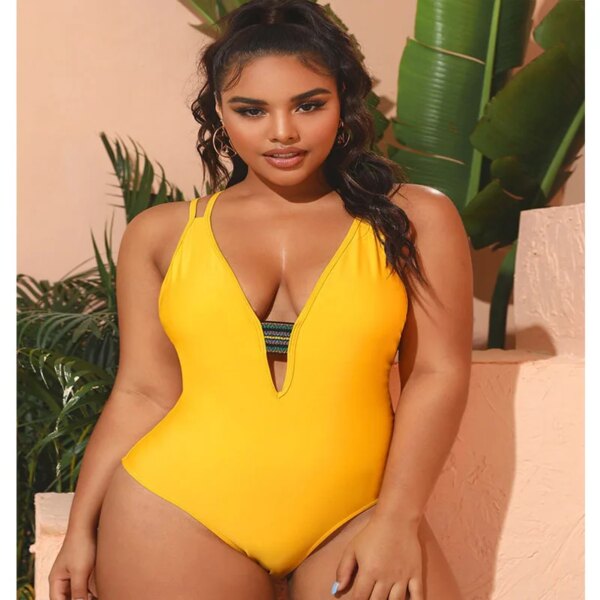 Maillot de bain une pièce noir grande taille pour femme