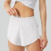 Luluwomen – Shorts de sport respirants et amples pour femmes, 2.5 pouces, poches latérales, sous-vêtements de course, de Fitness et de Yoga, à séchage rapide