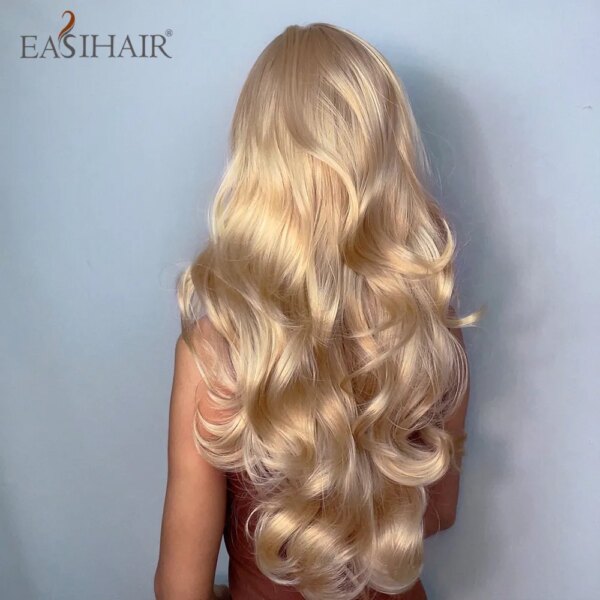perruque femme de Cosplay synthétique ondulée Blonde cendrée avec frange naturelle
