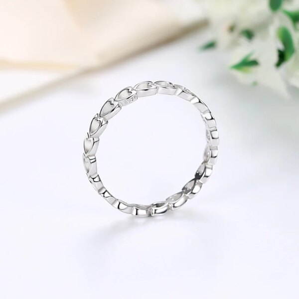 61527-c5519d.jpg Bague de fiançailles femme Modèle Couronne Original, Cœur, Wishbone