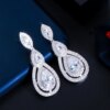 69550-8d29cc.jpg boucles d oreilles mariée en zircon cubique blanc brillant, goutte d'eau pour les mariées