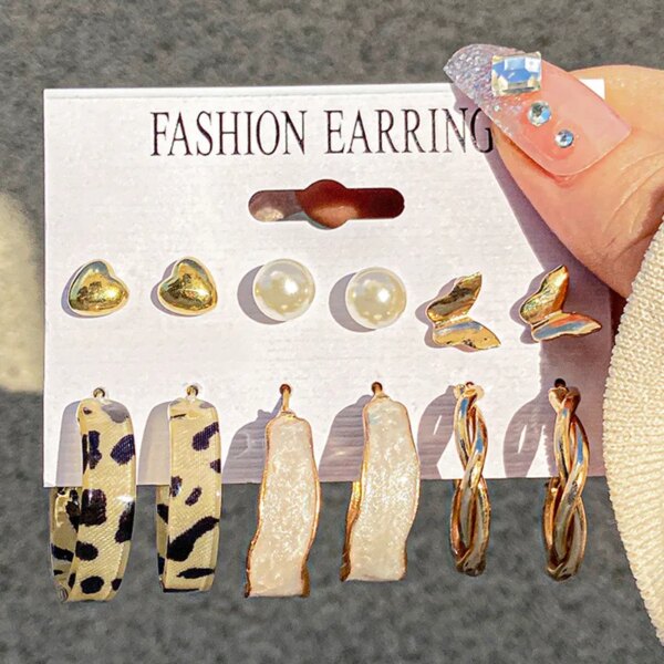 boucle d oreille perle créoles torsadées en perles pour femmes, boucles d'oreilles pendantes en métal papillon