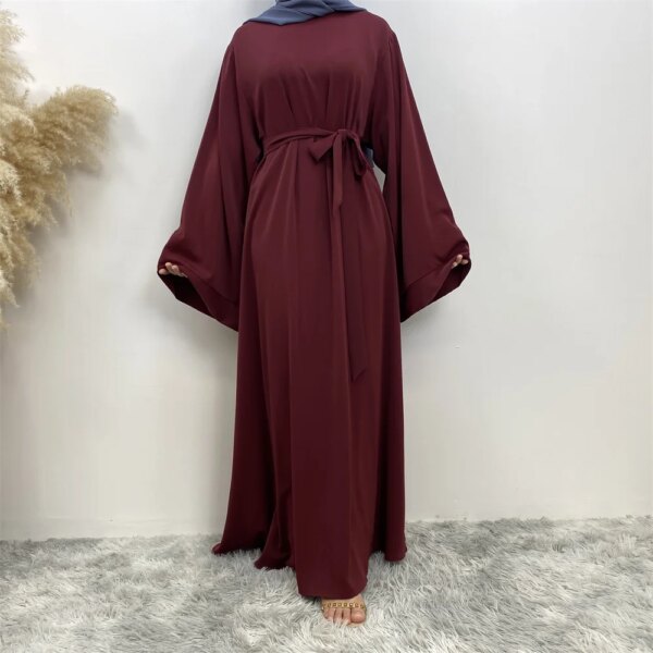Kimono Abaya Nouvelle robe musulmane Abaya pour femme vendue à Dubaï au Moyen-Orient