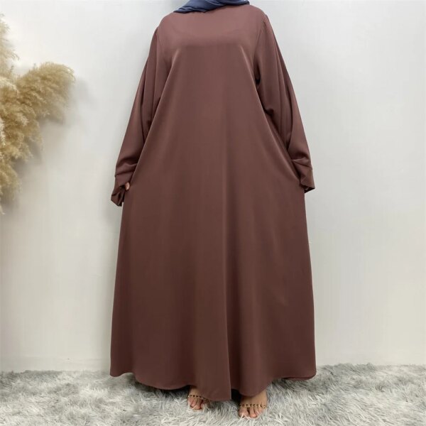 Kimono Abaya Nouvelle robe musulmane Abaya pour femme vendue à Dubaï au Moyen-Orient